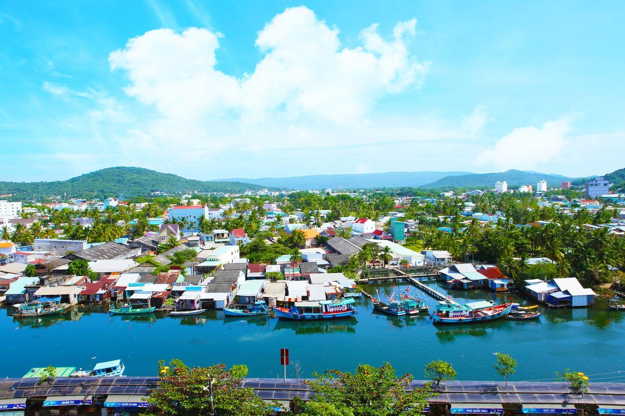 Quang Trung Phu Quoc Hotel Екстер'єр фото