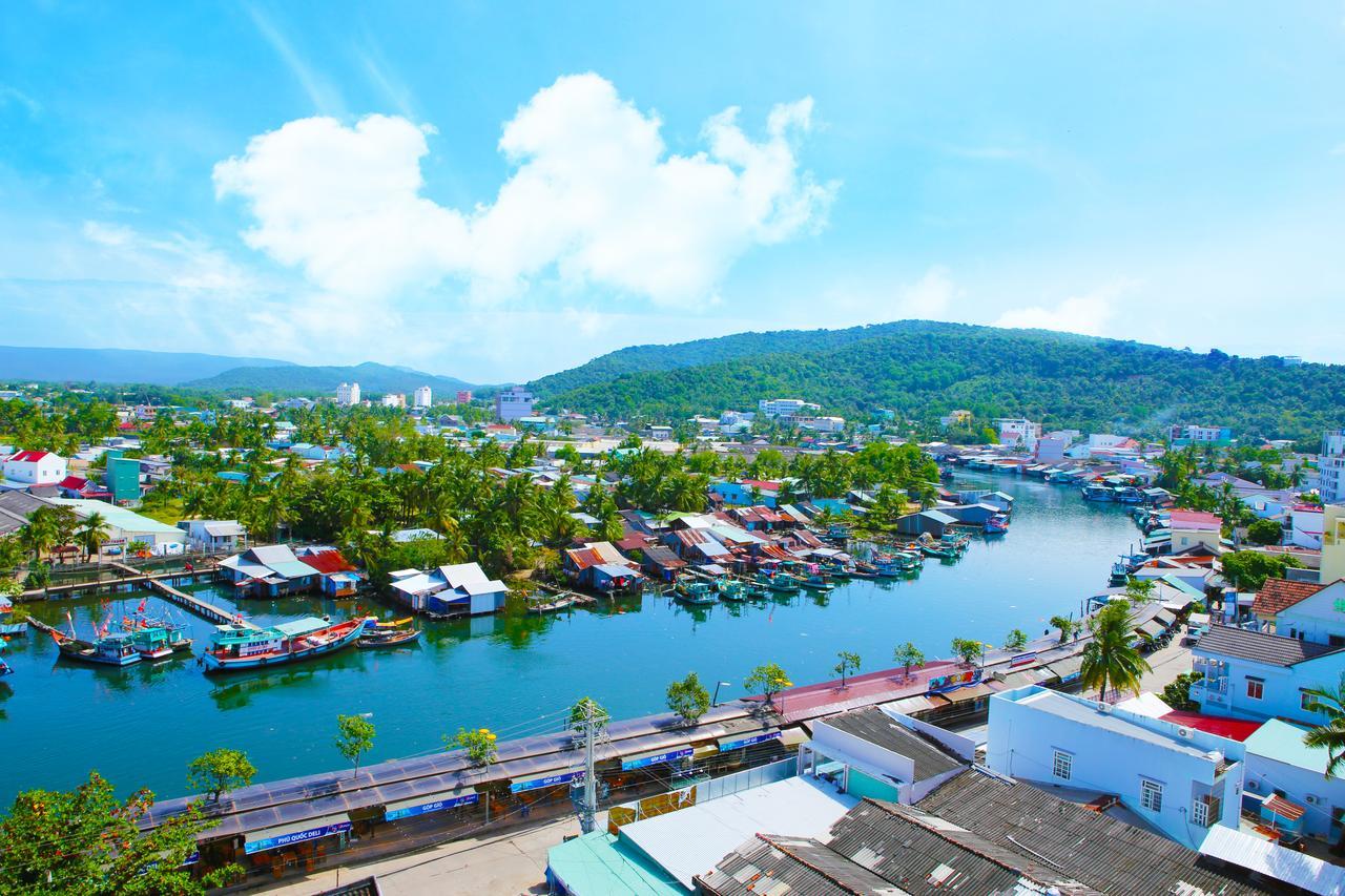 Quang Trung Phu Quoc Hotel Екстер'єр фото